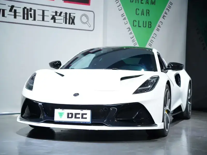 2022 Lotus Emira с пробегом 2 400 км