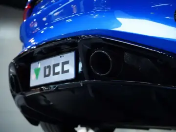 2022 Lotus Emira с пробегом 12 600 км