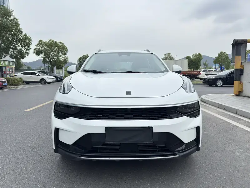 2023 Lynk & Co 01 с пробегом 56 000 км