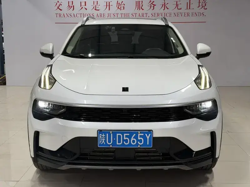2023 Lynk & Co 01 с пробегом 35 300 км