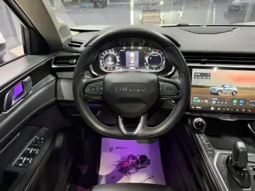 2023 Lynk & Co 01 с пробегом 35 300 км