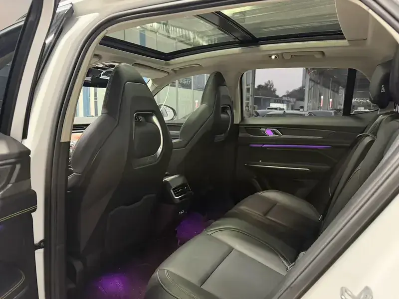 2023 Lynk & Co 01 с пробегом 35 300 км