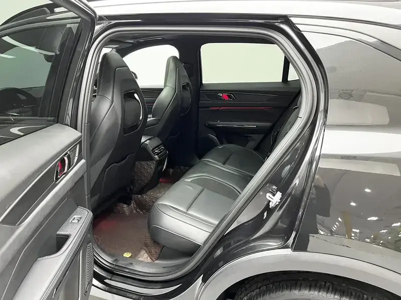 2021 Lynk & Co 01 с пробегом 135 200 км