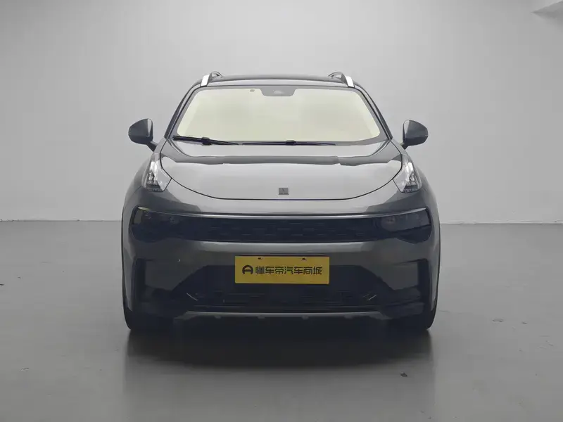 2021 Lynk & Co 01 с пробегом 39 000 км