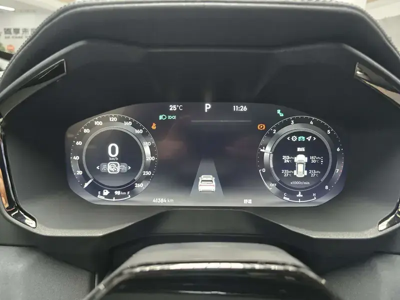 2023 Lynk & Co 01 с пробегом 41 000 км