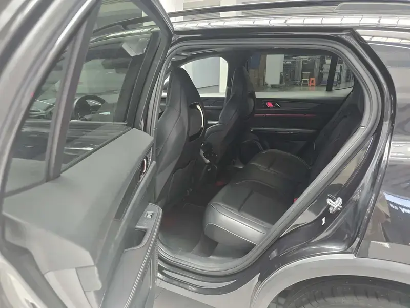 2023 Lynk & Co 01 с пробегом 41 000 км