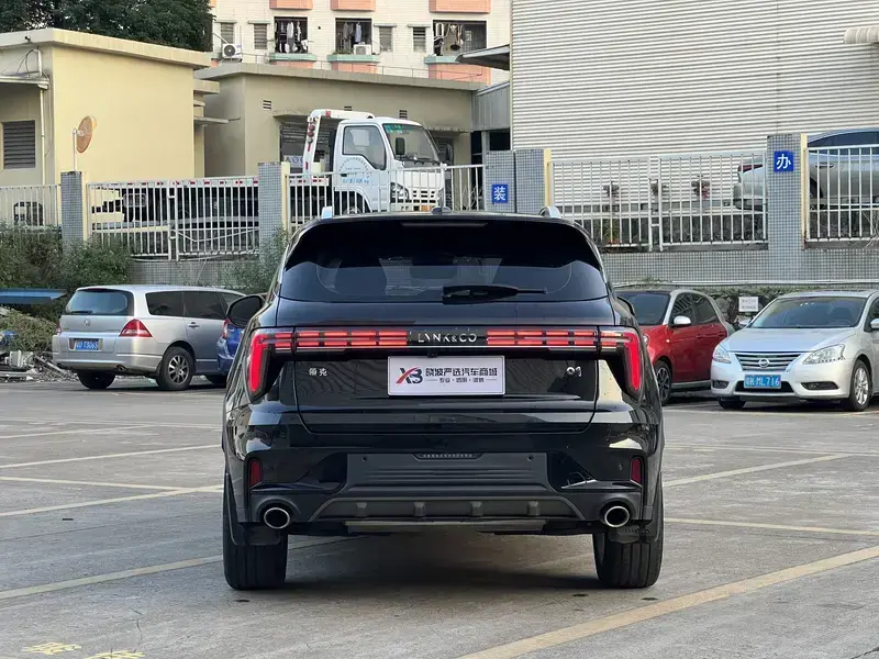 2023 Lynk & Co 01 с пробегом 39 300 км