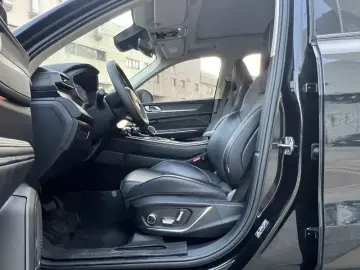 2023 Lynk & Co 01 с пробегом 39 300 км