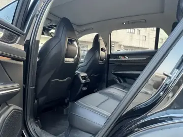 2023 Lynk & Co 01 с пробегом 39 300 км
