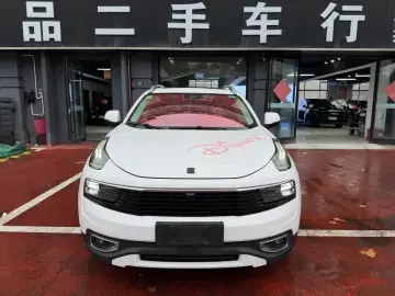 2020 Lynk & Co 01 с пробегом 42 000 км
