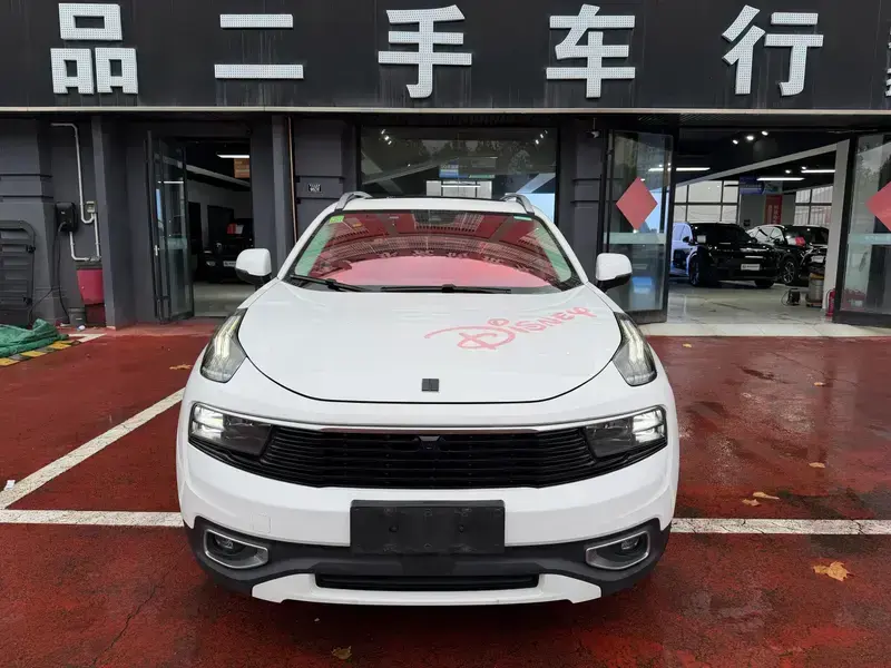 2020 Lynk & Co 01 с пробегом 42 000 км