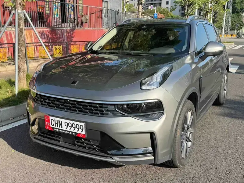 2021 Lynk & Co 01 с пробегом 30 000 км