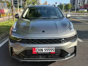 2021 Lynk & Co 01 с пробегом 30 000 км