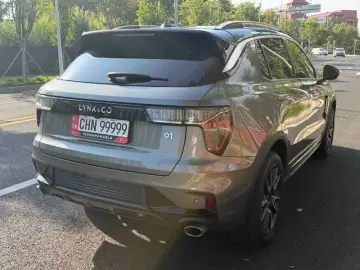 2021 Lynk & Co 01 с пробегом 30 000 км