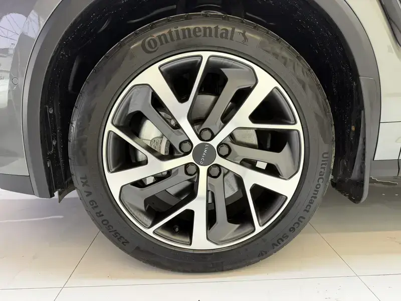 2021 Lynk & Co 01 с пробегом 31 000 км