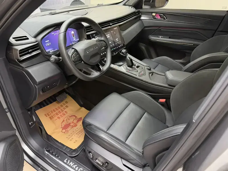 2021 Lynk & Co 01 с пробегом 31 000 км