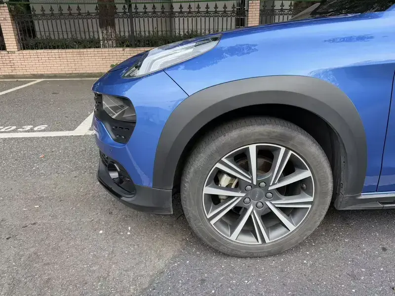 2021 Lynk & Co 02 с пробегом 88 800 км
