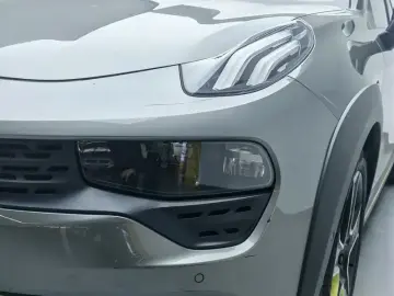 2022 Lynk & Co 02 с пробегом 55 400 км