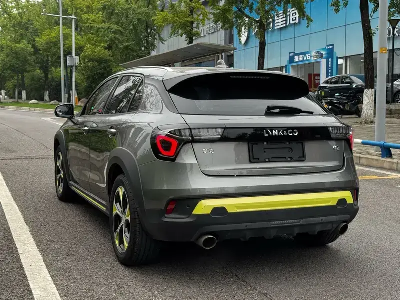 2022 Lynk & Co 02 с пробегом 64 800 км