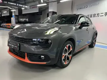 Lynk & Co 02
