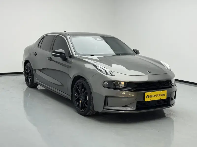 2021 Lynk & Co 03 с пробегом 42 200 км