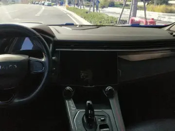2020 Lynk & Co 05 с пробегом 98 000 км