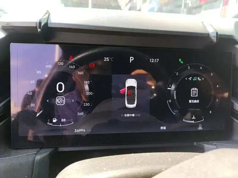 2023 Lynk & Co 03 с пробегом 36 000 км
