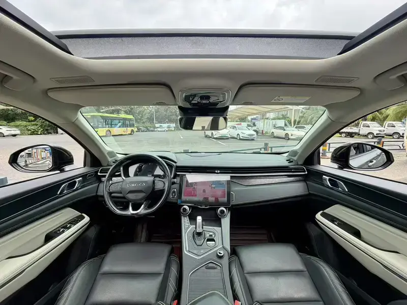 2020 Lynk & Co 05 с пробегом 58 000 км