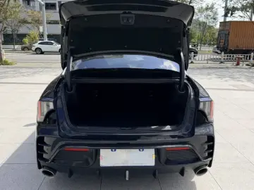 2023 Lynk & Co 03 с пробегом 9 000 км