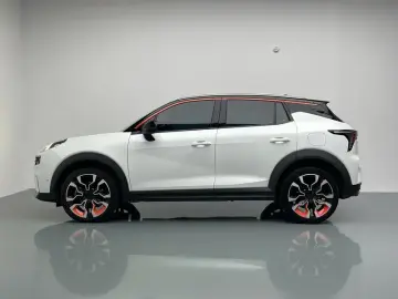 2020 Lynk & Co 06 с пробегом 76 700 км