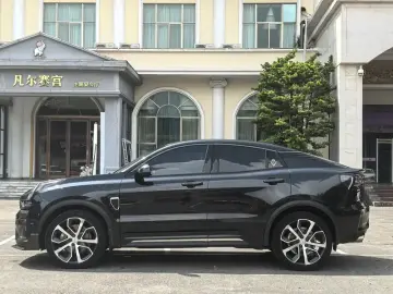 2020 Lynk & Co 05 с пробегом 46 000 км