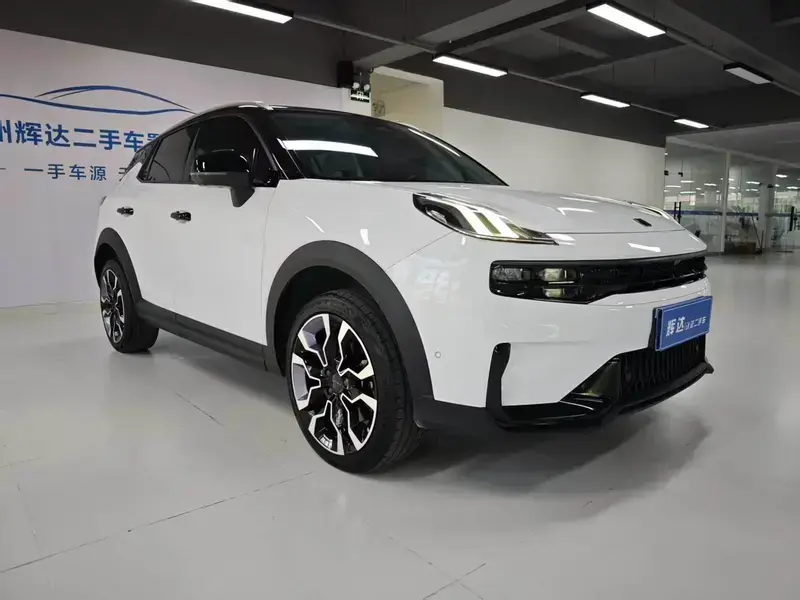 2023 Lynk & Co 06 с пробегом 53 000 км