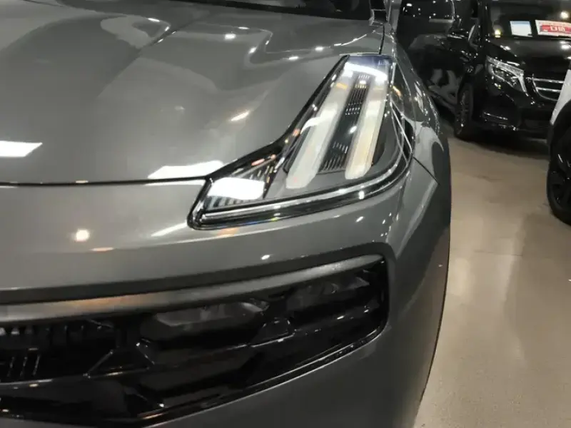 2023 Lynk & Co 06 с пробегом 20 000 км