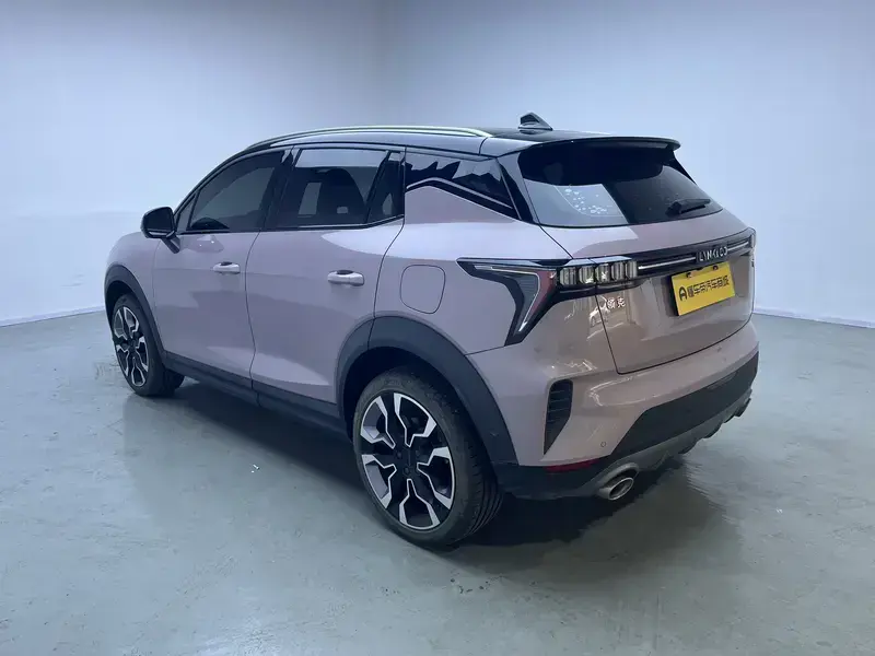 2023 Lynk & Co 06 с пробегом 26 300 км