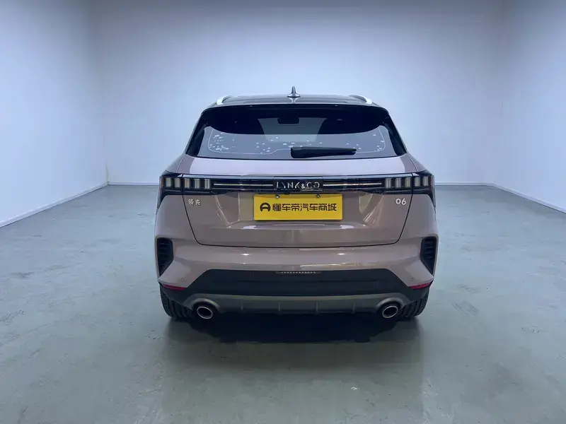 2023 Lynk & Co 06 с пробегом 26 300 км