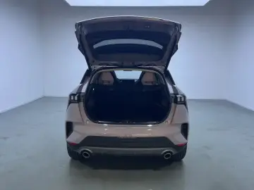 2023 Lynk & Co 06 с пробегом 26 300 км