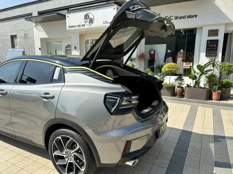 2022 Lynk & Co 05 с пробегом 60 000 км