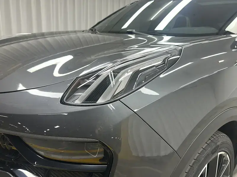 2023 Lynk & Co 05 с пробегом 37 800 км