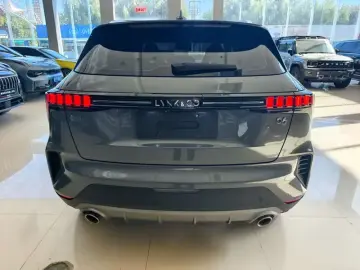 2023 Lynk & Co 06 с пробегом 19 000 км