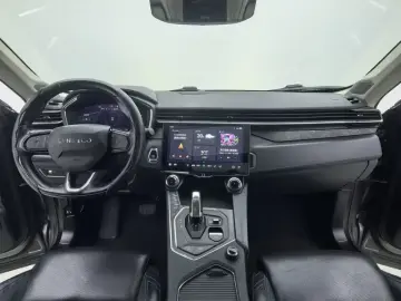 2020 Lynk & Co 05 с пробегом 137 400 км