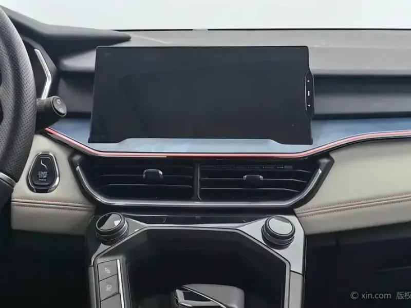 2020 Lynk & Co 06 с пробегом 39 600 км