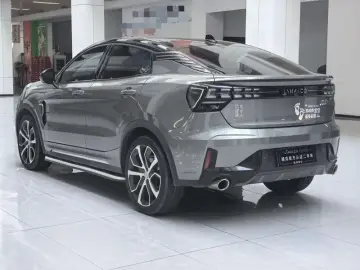 2020 Lynk & Co 05 с пробегом 126 000 км