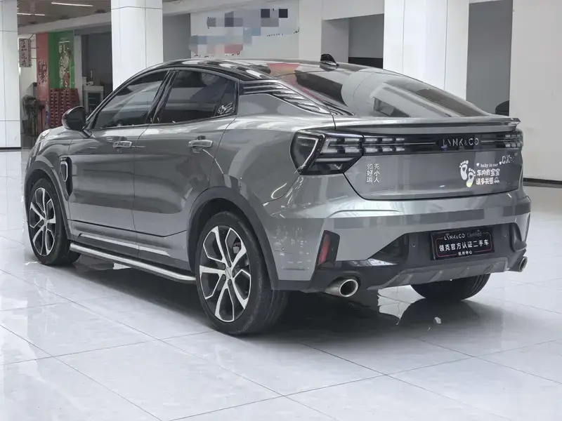 2020 Lynk & Co 05 с пробегом 126 000 км