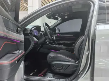 2020 Lynk & Co 05 с пробегом 126 000 км
