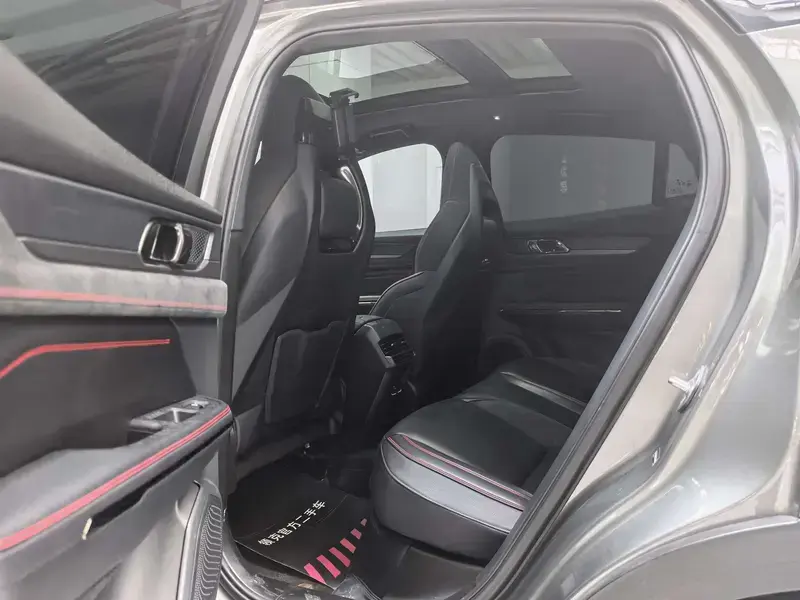 2020 Lynk & Co 05 с пробегом 126 000 км