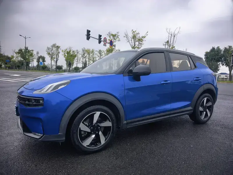 2020 Lynk & Co 06 с пробегом 80 000 км