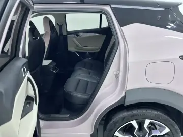 2021 Lynk & Co 06 с пробегом 30 800 км