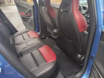 2020 Lynk & Co 06 с пробегом 70 000 км