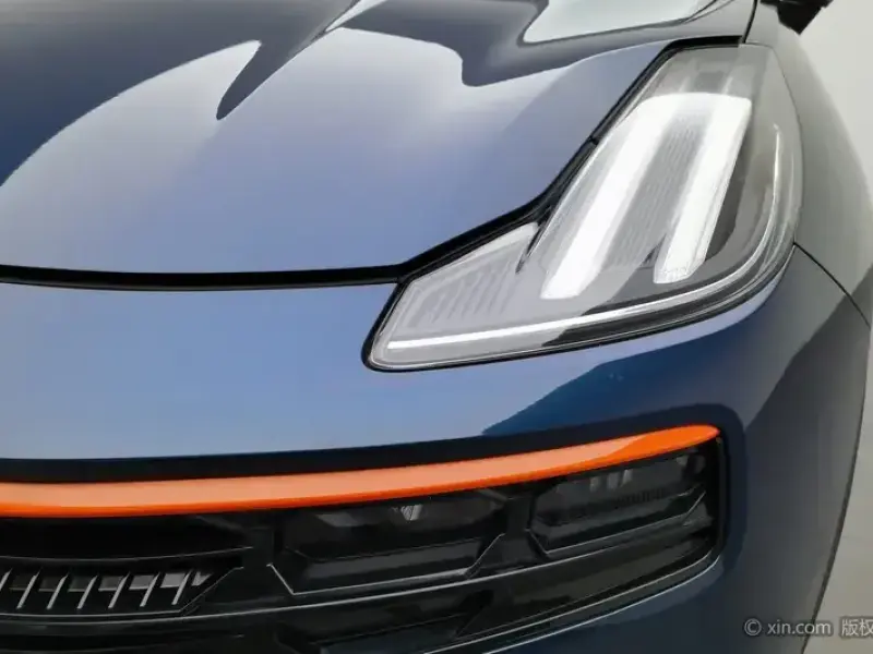 2020 Lynk & Co 06 с пробегом 38 300 км