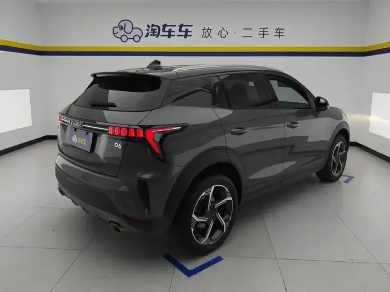 2020 Lynk & Co 06 с пробегом 36 000 км